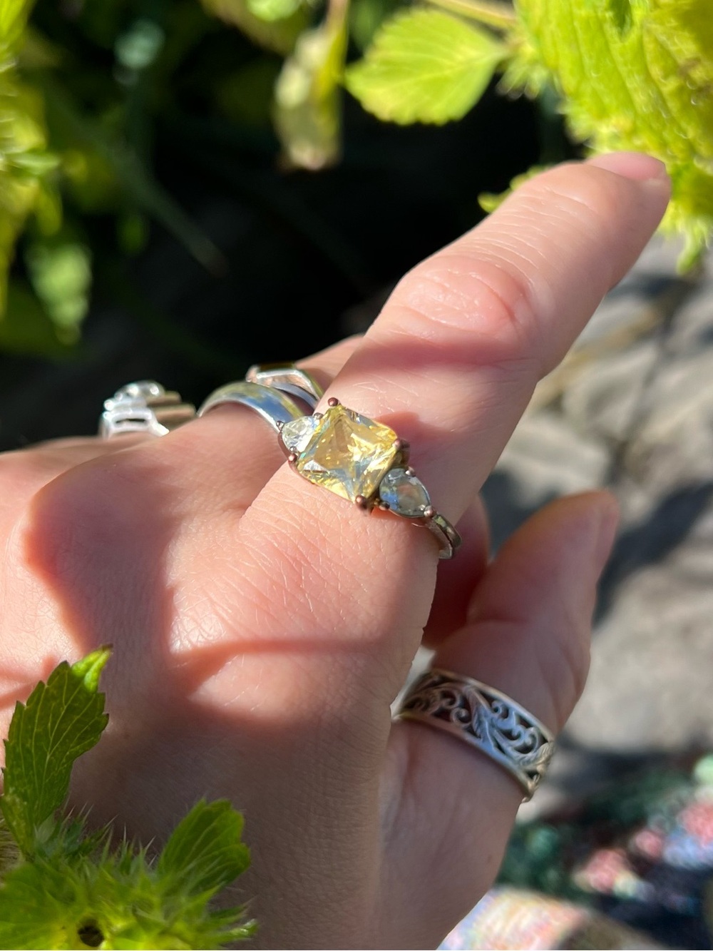 Yellow Stone Ring - Picture 2 of 9